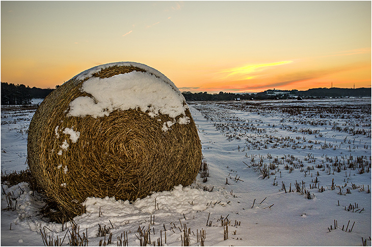 Straw sunset - 22nd Jan 2013